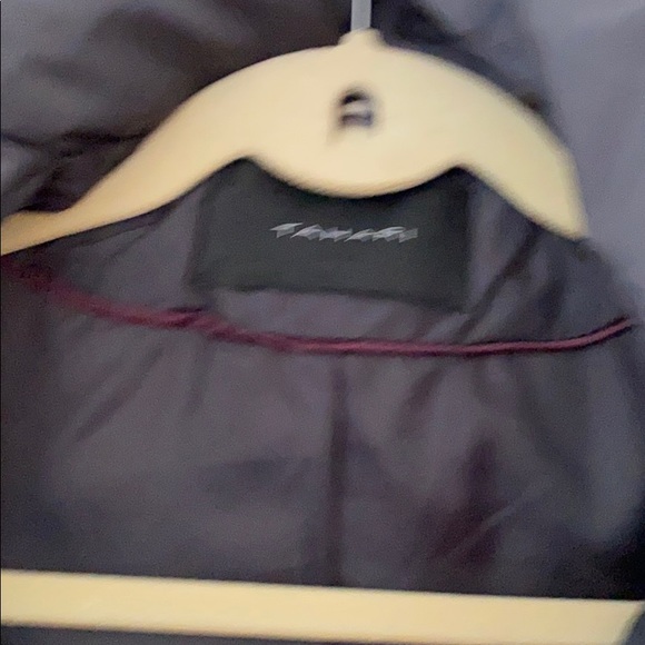 Tahari Jacket - Picture 2 of 3